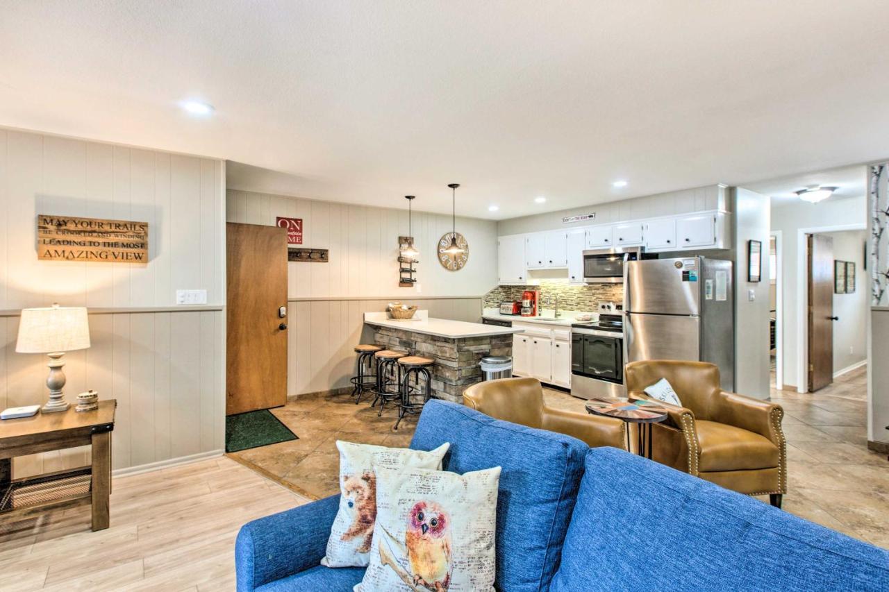 Main St Red River Ski Condo With Mountain View! Exteriör bild