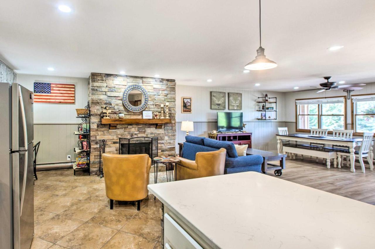 Main St Red River Ski Condo With Mountain View! Exteriör bild