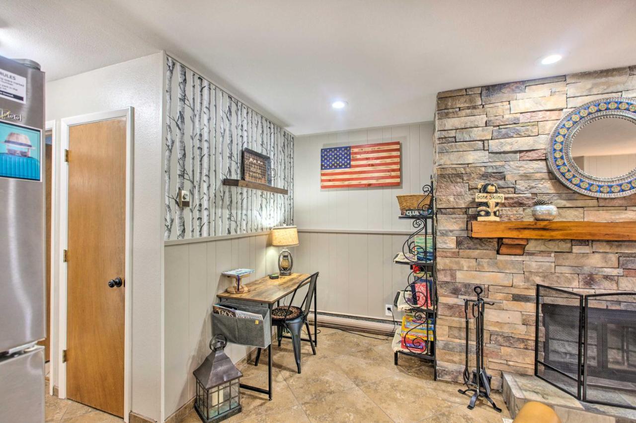 Main St Red River Ski Condo With Mountain View! Exteriör bild