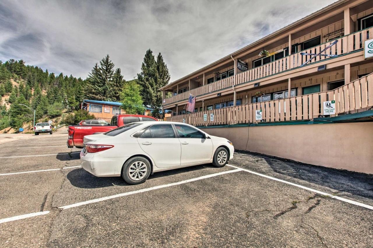 Main St Red River Ski Condo With Mountain View! Exteriör bild